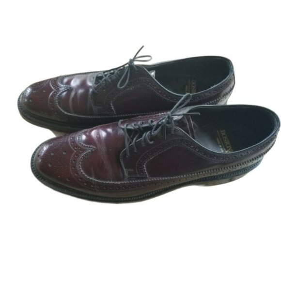 VTG BOSTONIAN Men's Burgundy Stress Relief V-Cleat Wing Tips Size 10.5 B Narrow